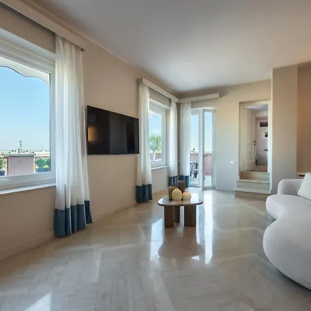 Appartement Trevi Iconic View - Luxury Penthouse Rooftop Rome