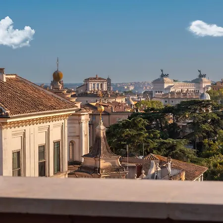 Trevi Iconic View - Luxury Penthouse Rooftop