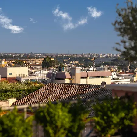 Trevi Iconic View - Luxury Penthouse Rooftop Rome